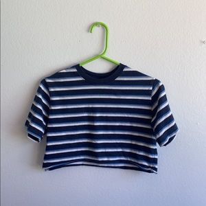 blue and white cropped tee
